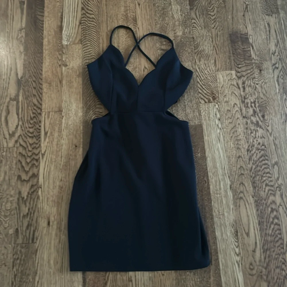 blue blush mini dress Women's Black Size Small Atria Signature Colors:Magenta Bandeau neckline Milana Midi Dress in Dolce Broderie White 27 Dresses Birthday Theme